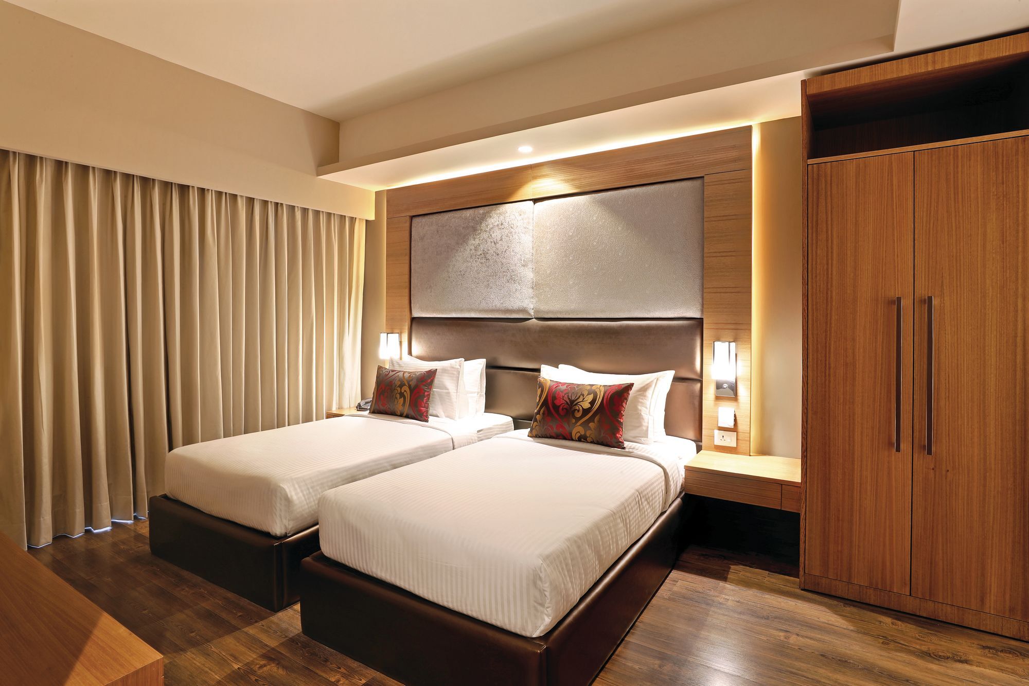 Lemon Tree Hotel Sohna Road Gurgaon Exterior foto